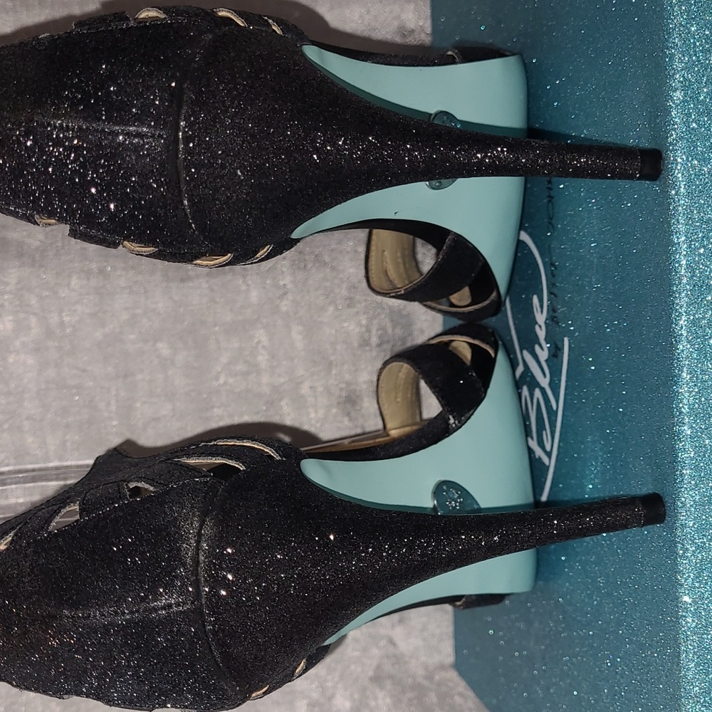 BETSEY JOHNSON SB-TEE SHOES - Picture 3 of 9